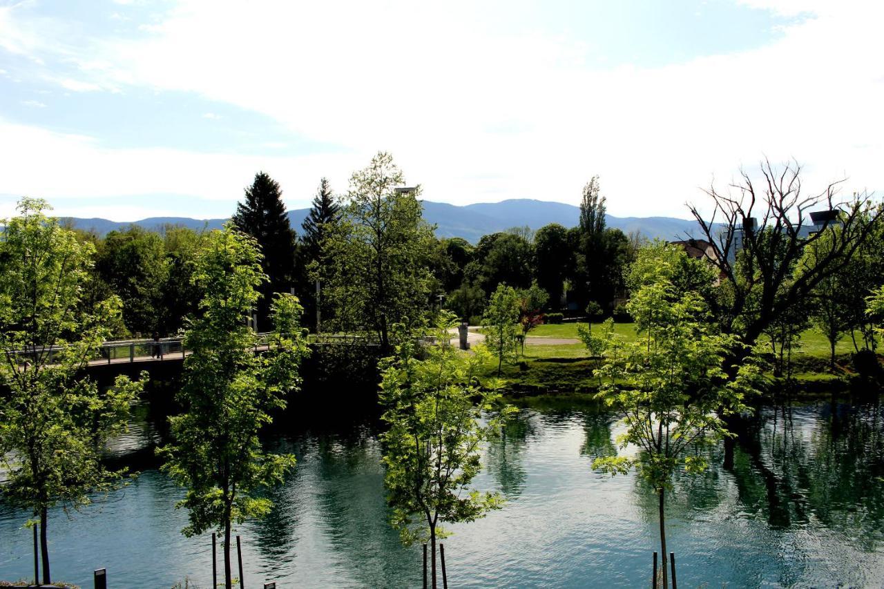Holiday In Bihać Exterior foto